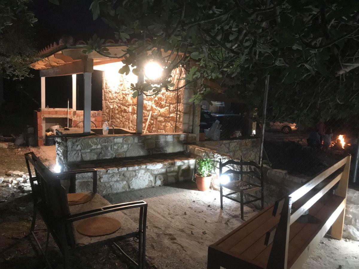 Janakis Garden Livadi Beach Himare Fshat Exterior photo