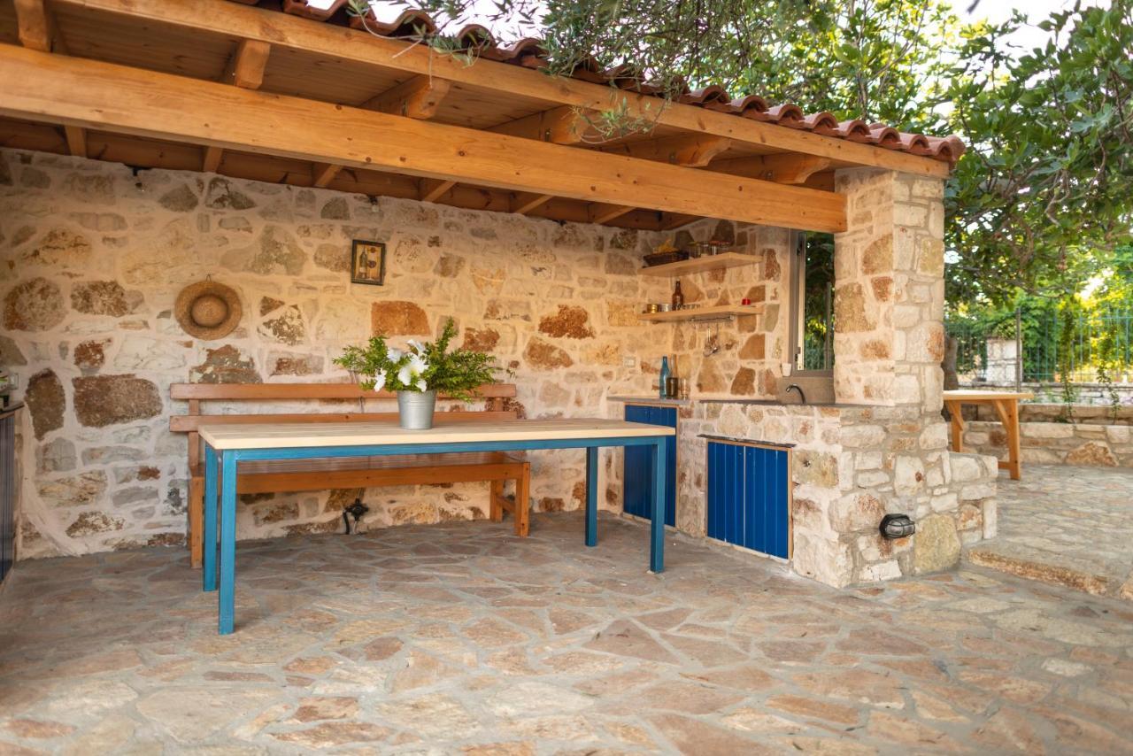 Janakis Garden Livadi Beach Himare Fshat Exterior photo